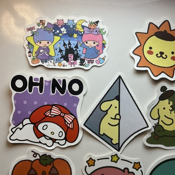 SANRIO 8 sticker bundle super cute!! - Picture 3 of 5